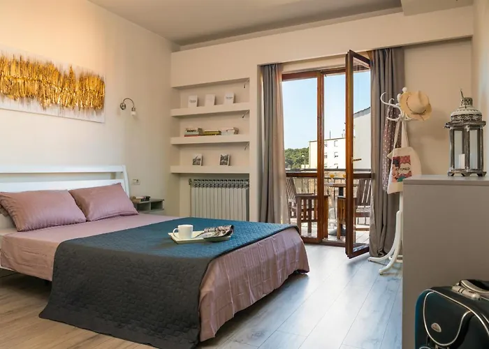 Amala Apartman Póla